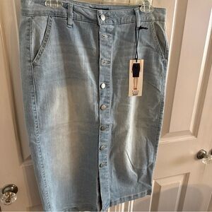 d. jeans Light Blue Denim Skirt Size 10 New